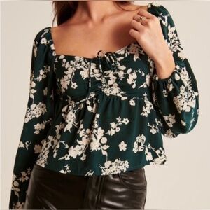Abercrombie and Fitch Sweetheart Top in Dark Green Floral | XS